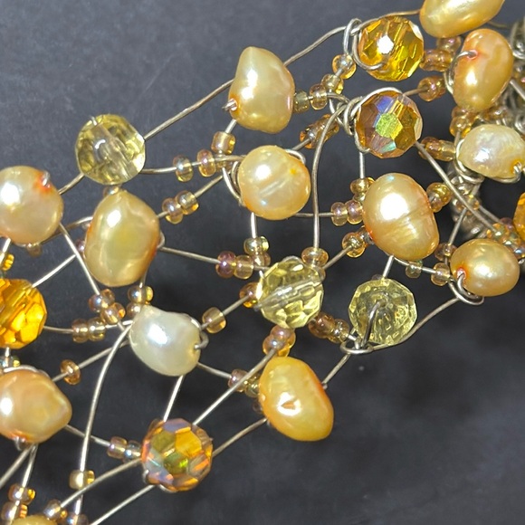 Rhinestone Pearl Bracelet - Picture 8 of 17